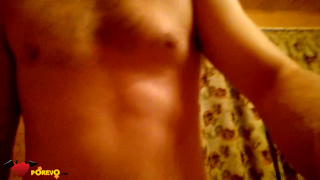 Мужичек сношает в вагину свою любимую девченку