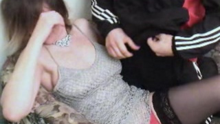 Русская мать от души трахается с выпившим сыном и кончает