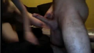 Иррумация перешла в жесткий любительский секс