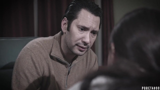 Дочка аккуратно ебется с отчимом