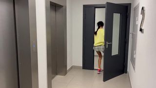 От чёрного убегаю, но не быстро — чтоб успел разъебать мою пизду